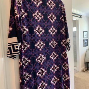 Tracy Negoshian Shift Dress - Size Large